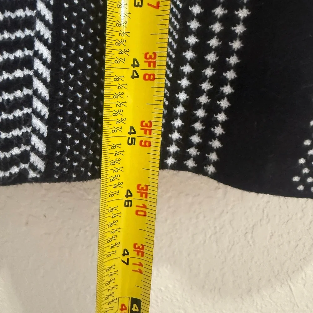 ZARA KNIT Striped‎ Geometric Maxi Cardigan Sweater Jacket Women S Black White